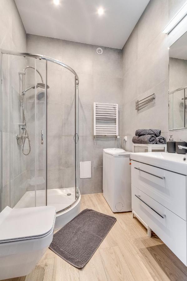 Central Platinum Apartments 28 Z Balkonem Рибник Екстериор снимка